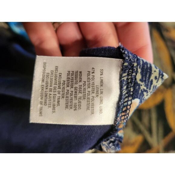 Anthropologie Akemi Kin Blouse Women's Small Blue Fauna Floral Butterfly Linen - Picture 4 of 4